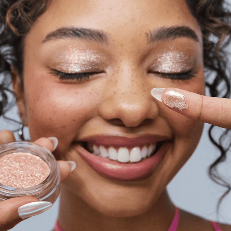 Glitterpuck - Purpurina Prensada Ojos, Cara y Cuerpo, textura gel-polvo sin manchas