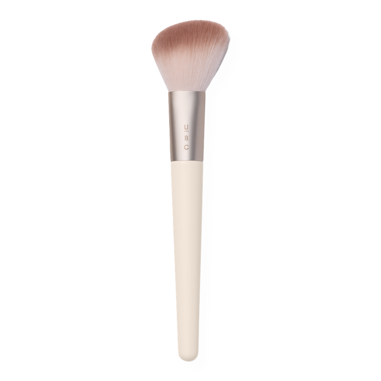 Angled Blush Brush 148 - Brocha de Rubor en Ángulo - Ulta Beauty Collection