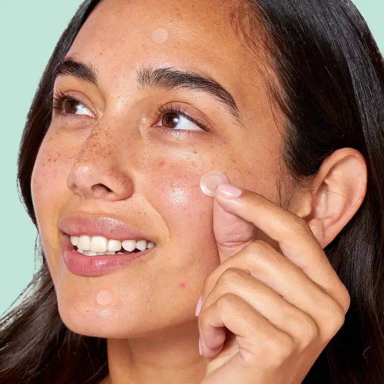 Deep Blemish Microdarts - Parches Microneedle para Imperfecciones, con ácido hialurónico y niacinamida - 9 piezas